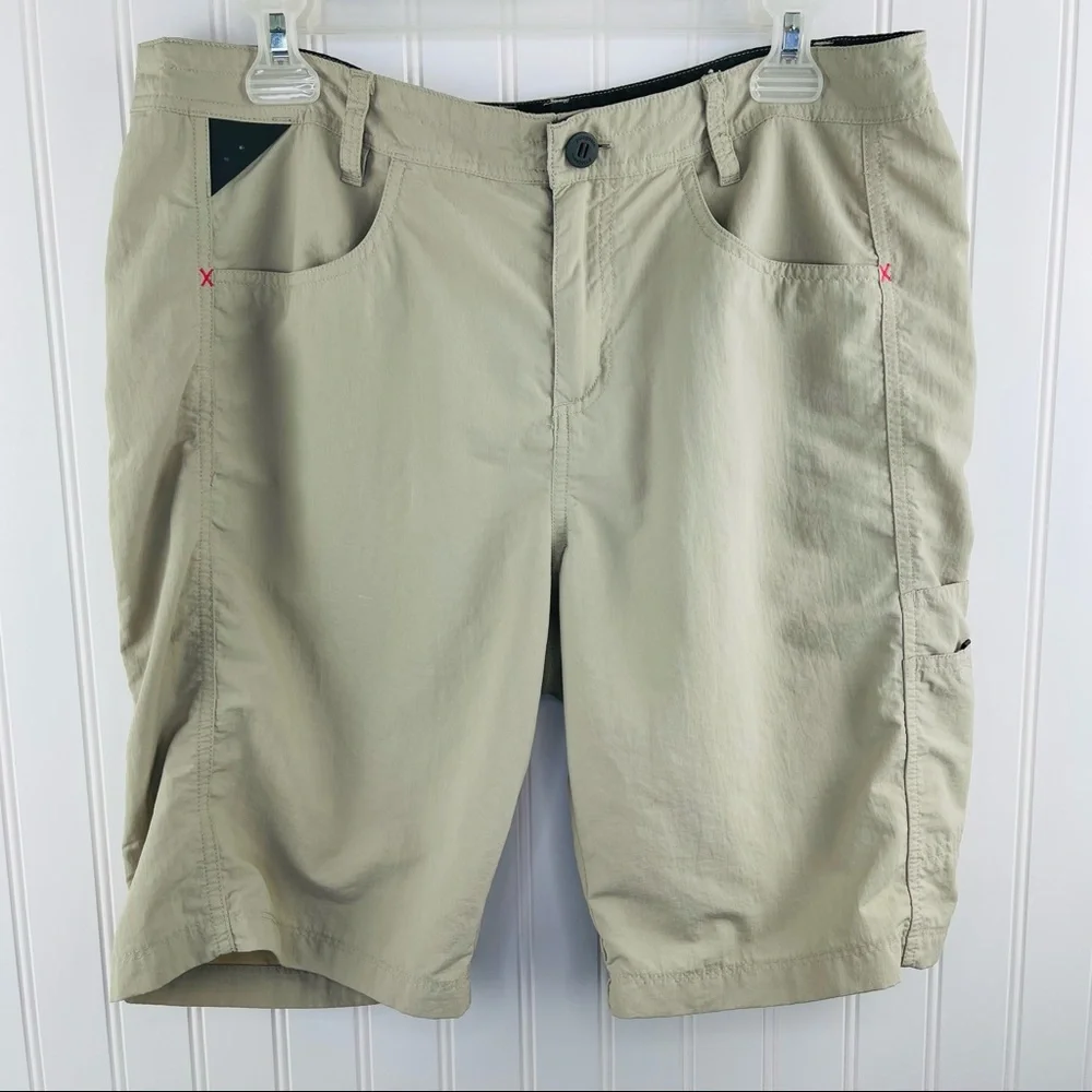 Patagonia Away From Home Hiking Tan Khaki Nylon Bermuda 9” Shorts 14
